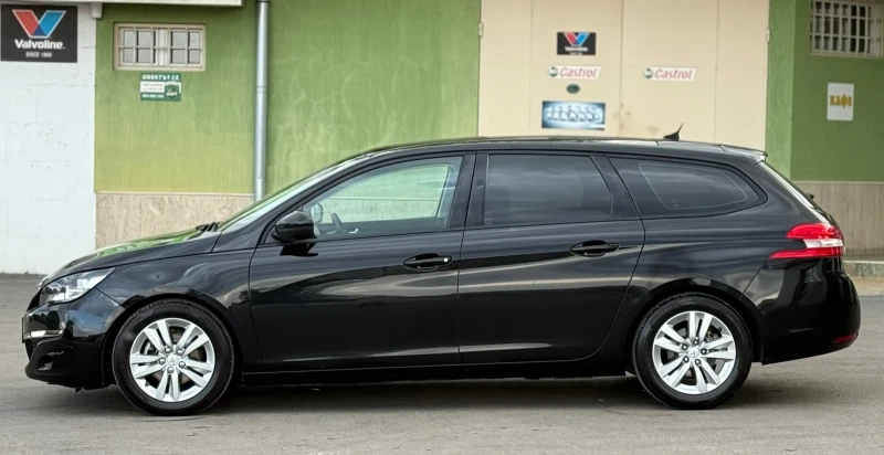 Peugeot 308 1.6HDi * Навигация* * Панорама* * Камера* , снимка 7 - Автомобили и джипове - 51716056
