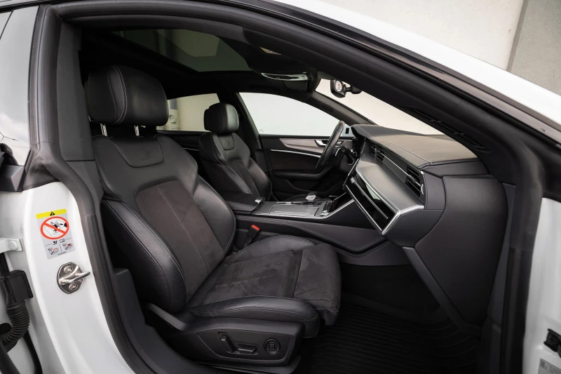 Audi A7 55TFSI, снимка 11 - Автомобили и джипове - 52530333
