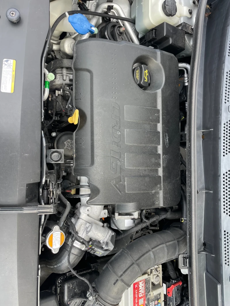 Hyundai Ix20 1.4GRDI-90-ITALIA, снимка 15 - Автомобили и джипове - 52219297