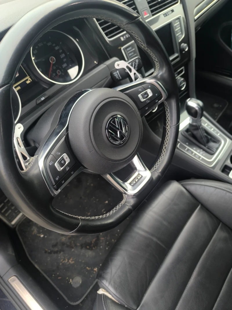 VW Golf 2.0 GTD, снимка 9 - Автомобили и джипове - 52338968