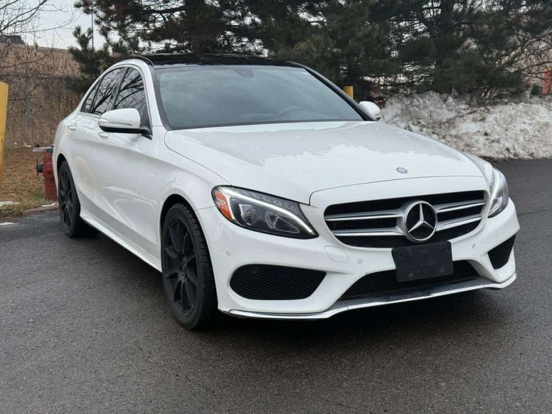 Mercedes-Benz C 400 * CARFAX * LEATHER | SUNROOF, снимка 3 - Автомобили и джипове - 53448507