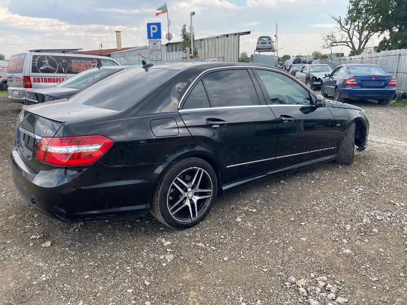 Mercedes-Benz E 250 651 на части, снимка 1 - Автомобили и джипове - 29742573