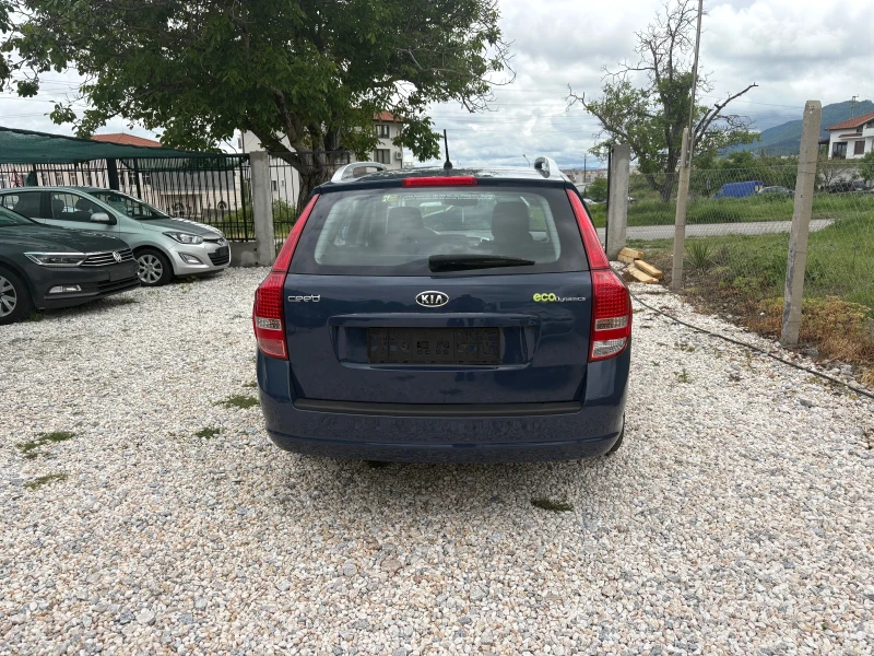 Kia Ceed 1.6 i 116 ps feyslift - 6900 лв. - 49577404 | Car24.bg