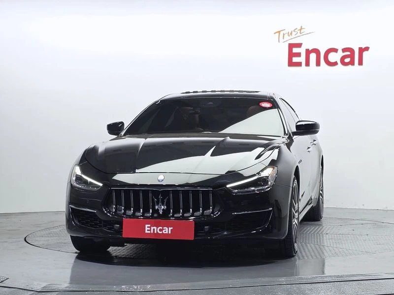 Maserati Ghibli 2.0 Automatic КРАЙНА ЦЕНА: 25471 EUR !!!РЕАЛНА КРА, снимка 3 - Автомобили и джипове - 55968599
