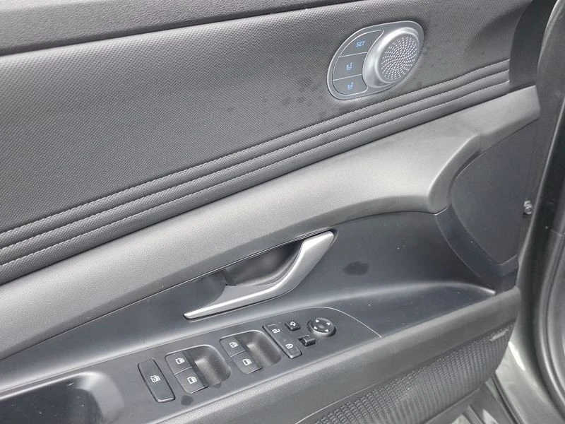 Hyundai Elantra 1.6| 123�.�. | Mobile.bg � ����������� 12