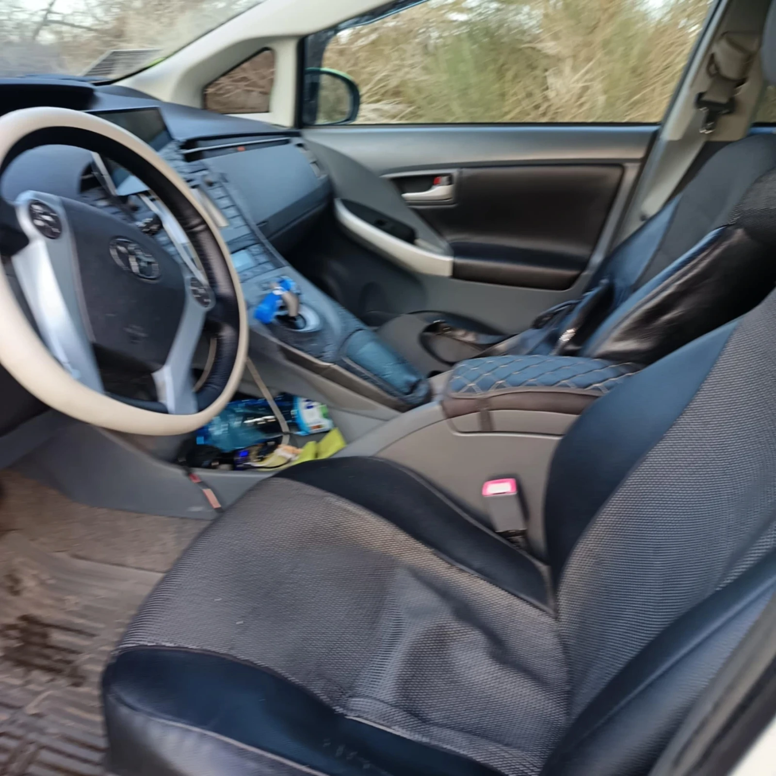 Toyota Prius  - изображение 4