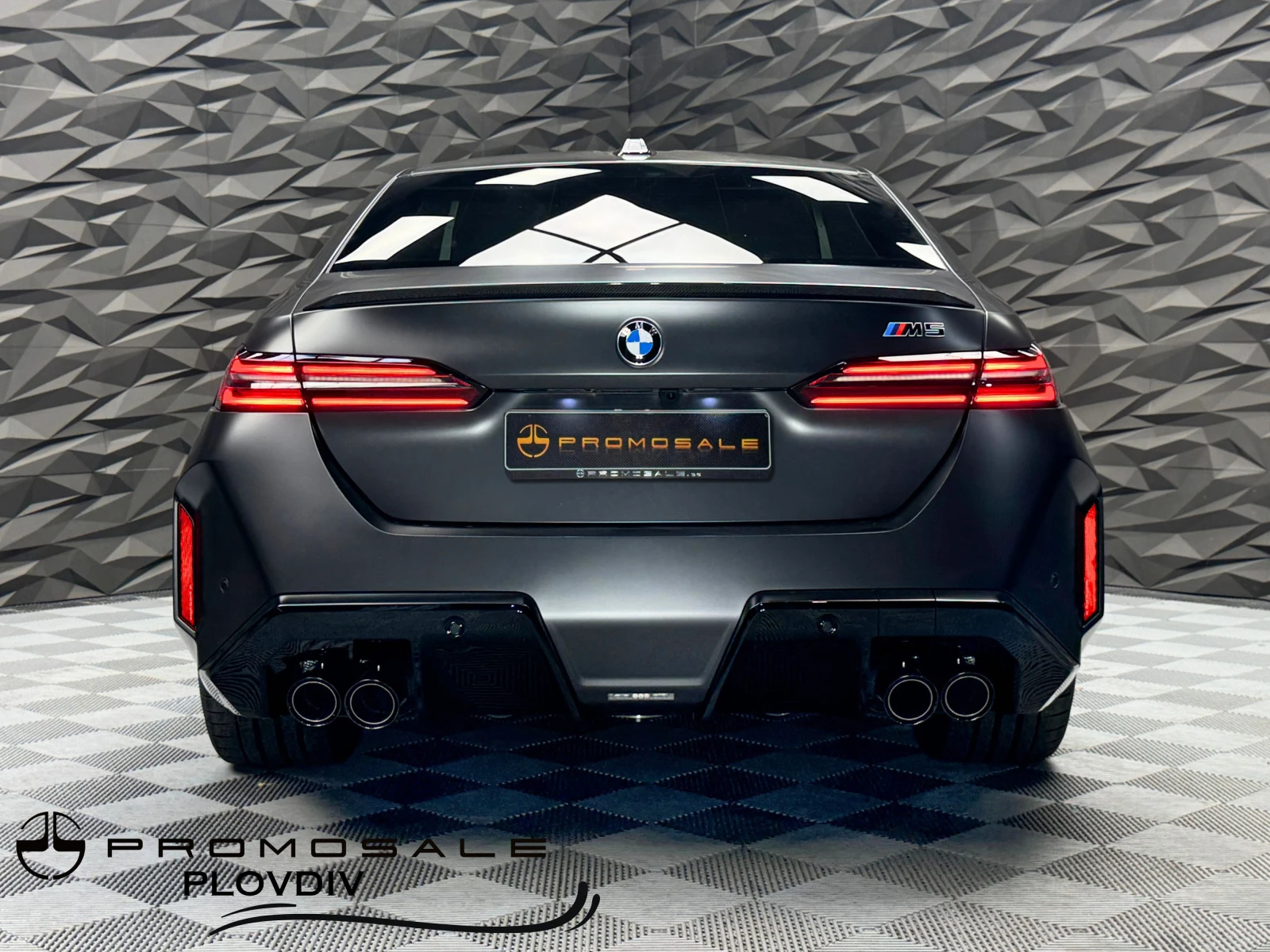 BMW M5 G90 Ceramic* B&W* Carbon* Ultimate Package - изображение 4