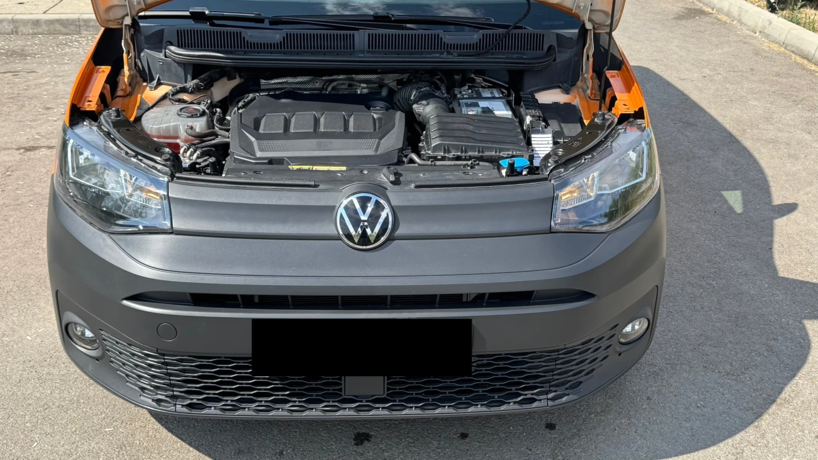 VW Caddy 2.0TDI - 102 k.c / Пълна сервизна история ! | Mobile.bg — изображение 11