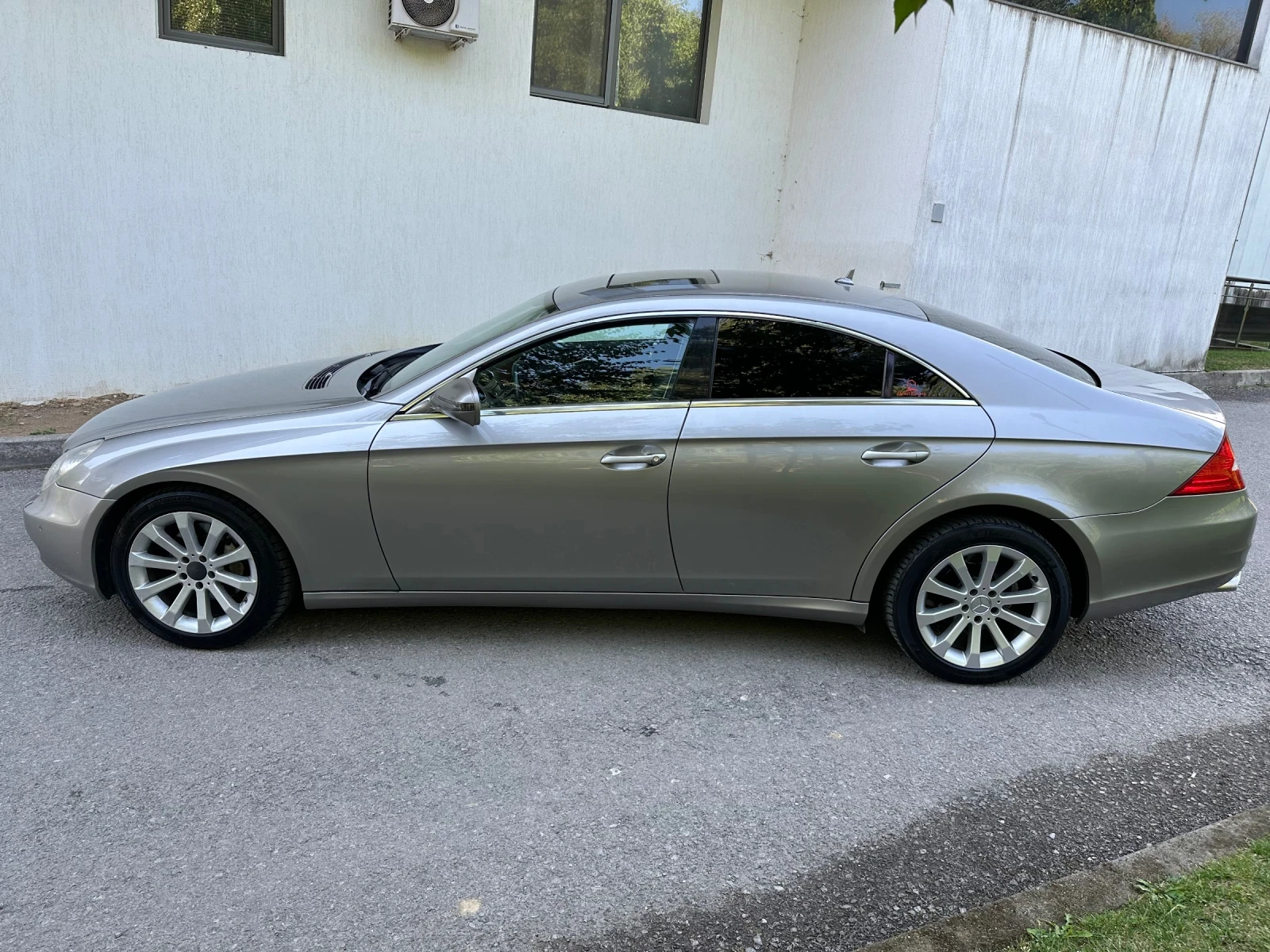 Mercedes-Benz CLS 320 FACE / АВТОМАТИК / ПОДГРЕВ - изображение 4