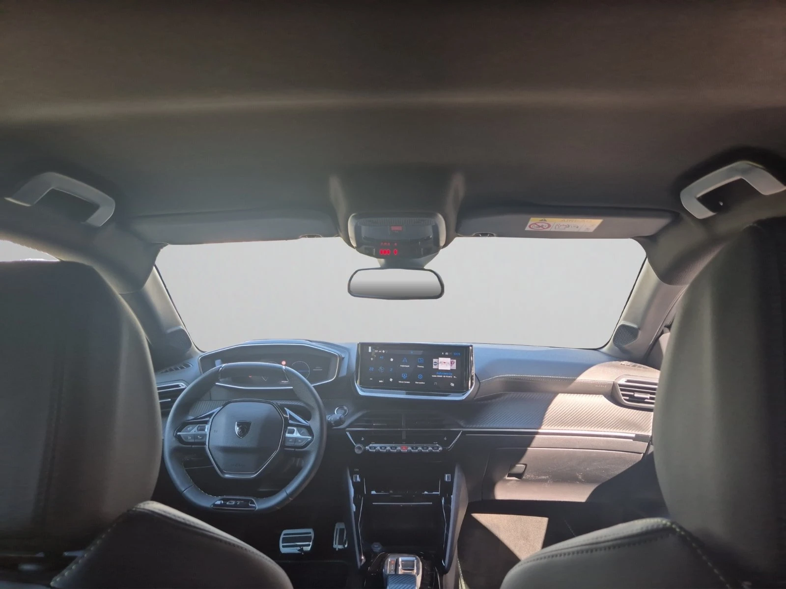 Peugeot 208  E-208 GT Electric 115  156 .. | Mobile.bg   11