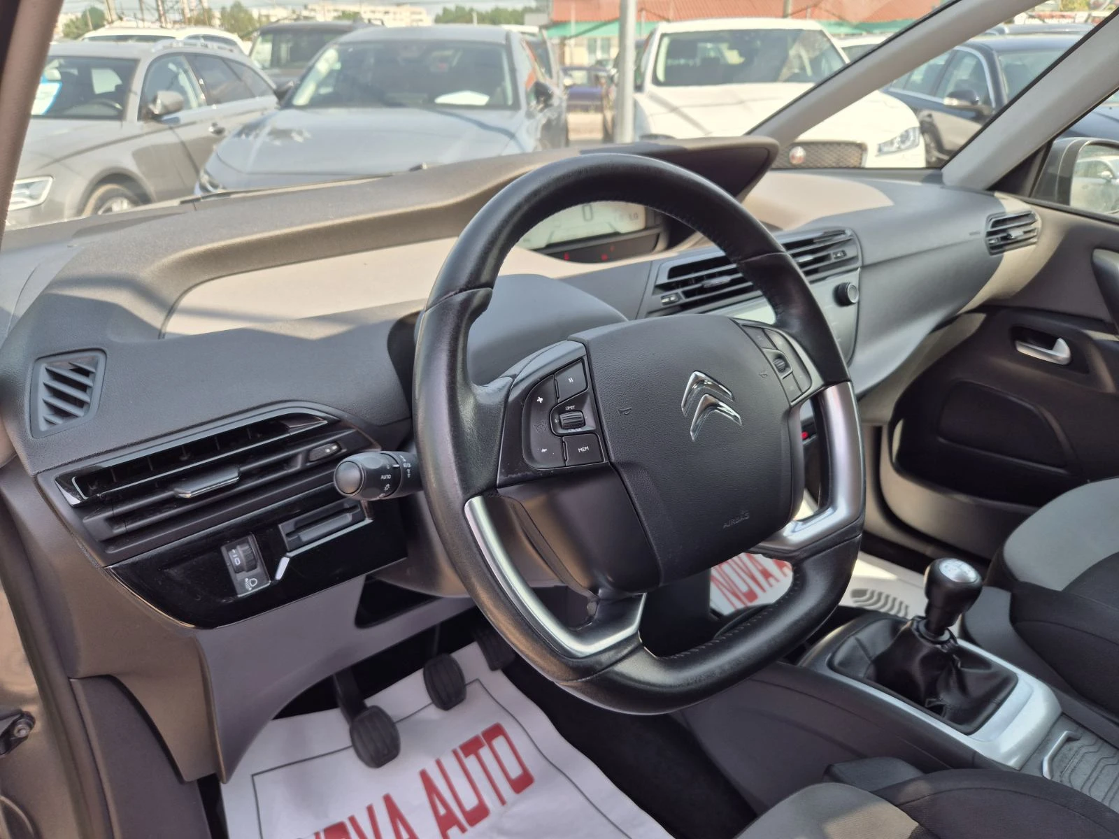 Citroen C4 Picasso 1.6, HDI - изображение 8