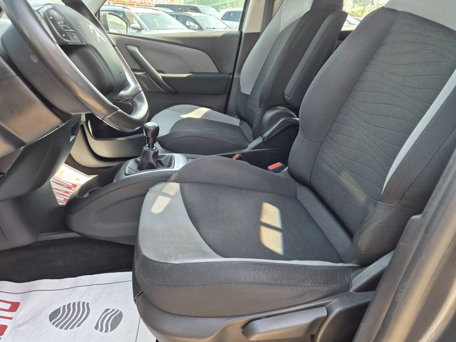 Citroen C4 Picasso 1.6, HDI - изображение 7
