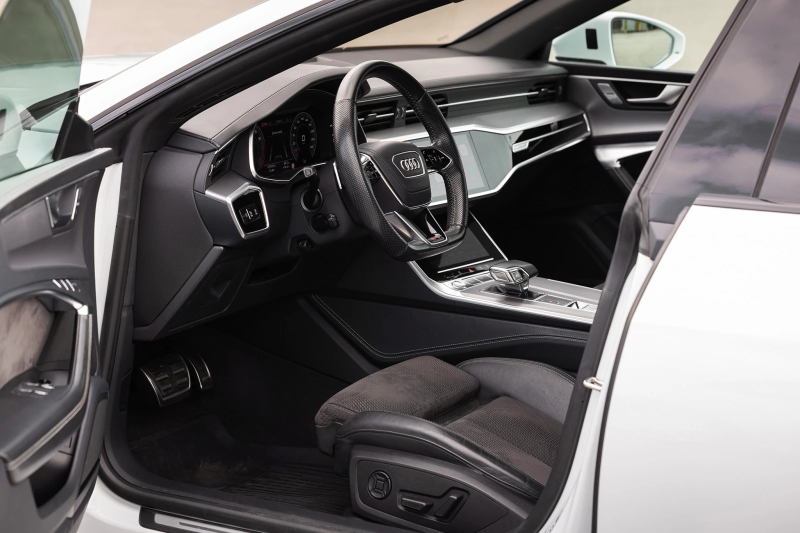 Audi A7 55TFSI - изображение 9