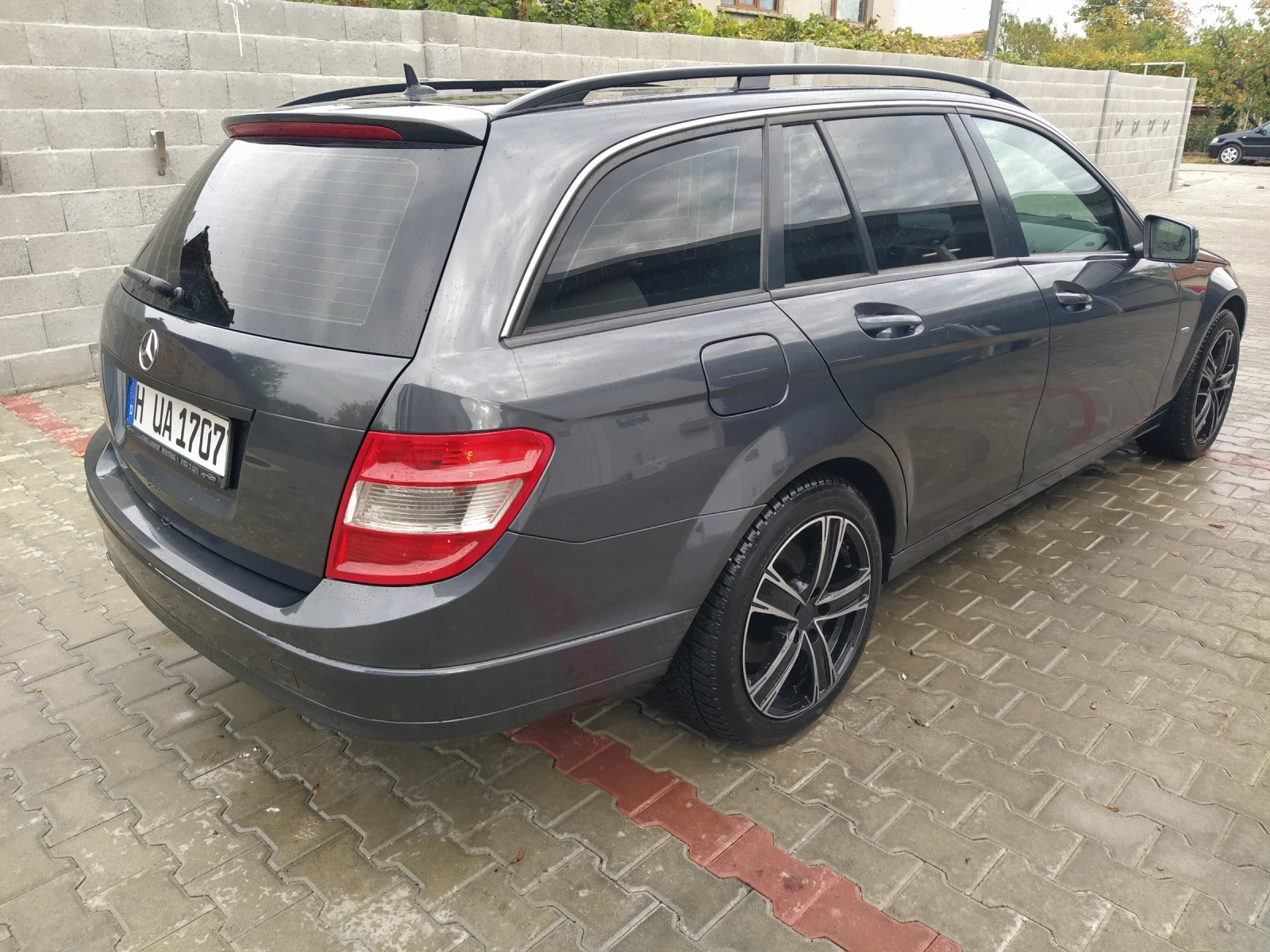 Mercedes-Benz C 220  - изображение 6