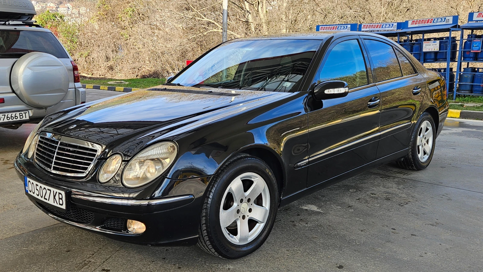 Mercedes-Benz E 220 2.2 Cdi Avtomat/Navigacia/Top sustoqnie - изображение 2