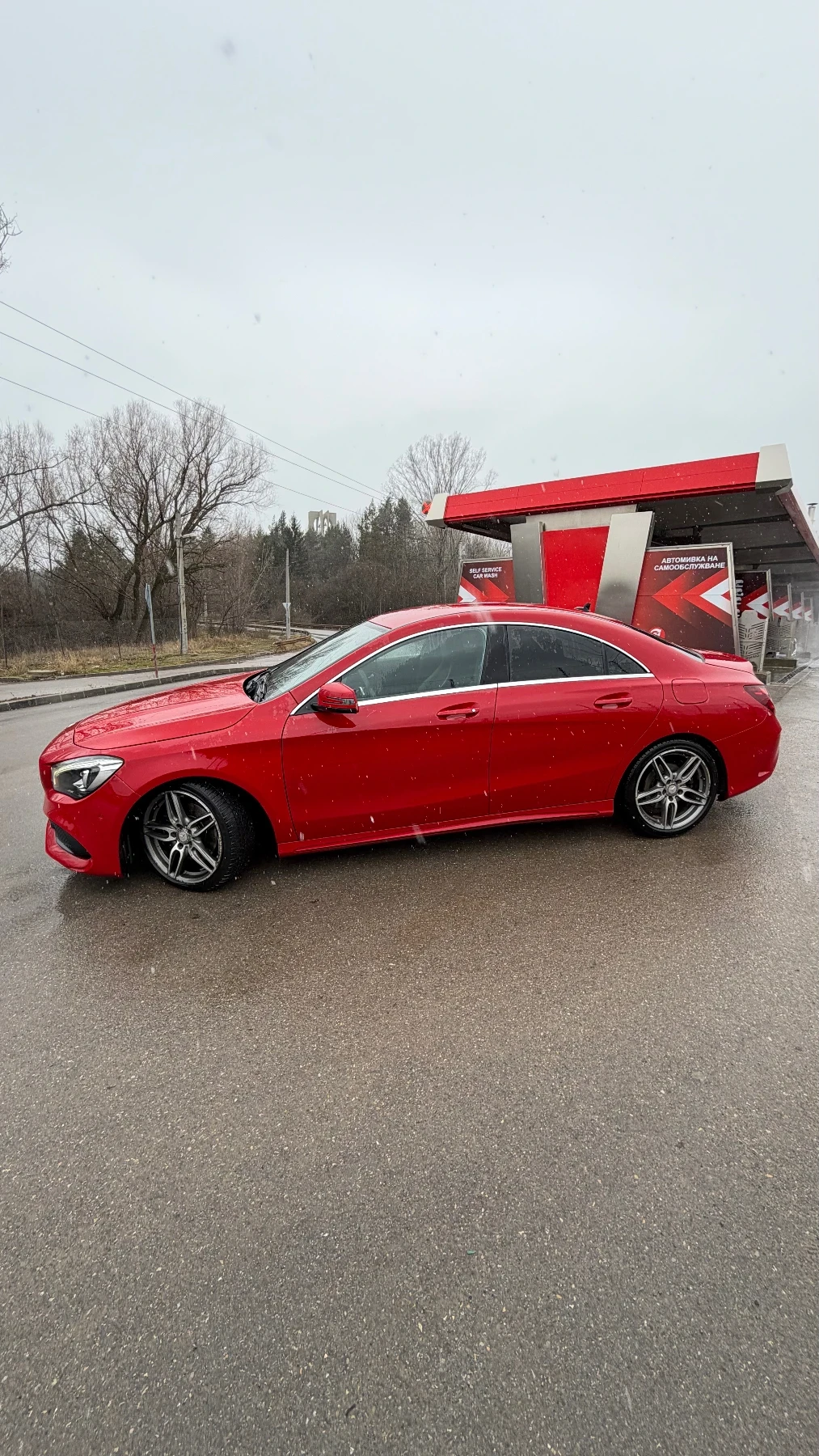 Mercedes-Benz CLA 250 4 Matic AMG Line - изображение 4