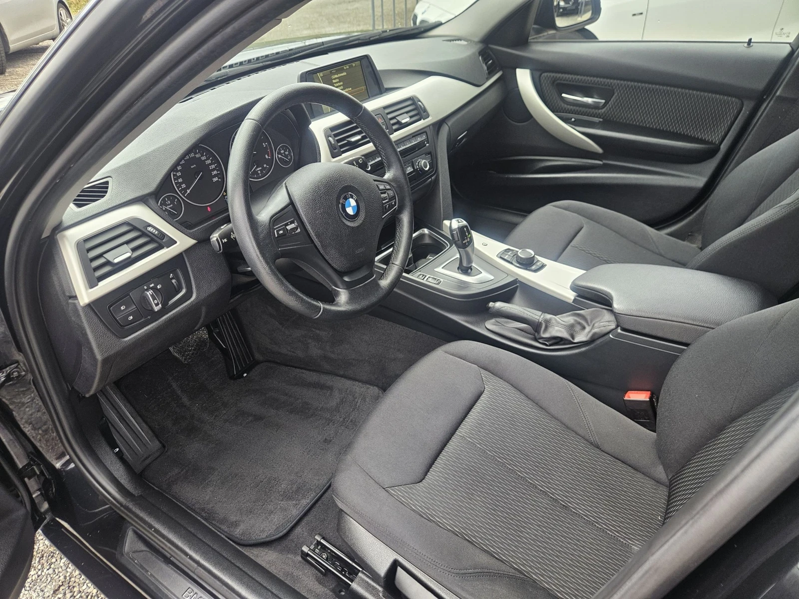 BMW 320 2.0 D X-drive AUTOMAT  | Mobile.bg � ����������� 9