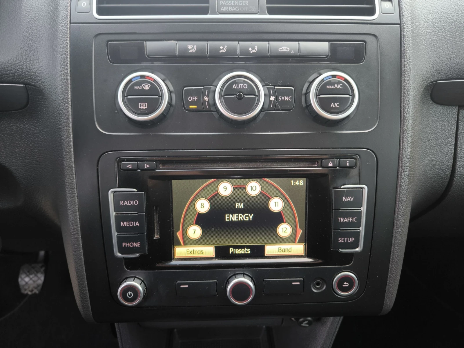 VW Touran 1, 6tdi 7������ | Mobile.bg � ����������� 12