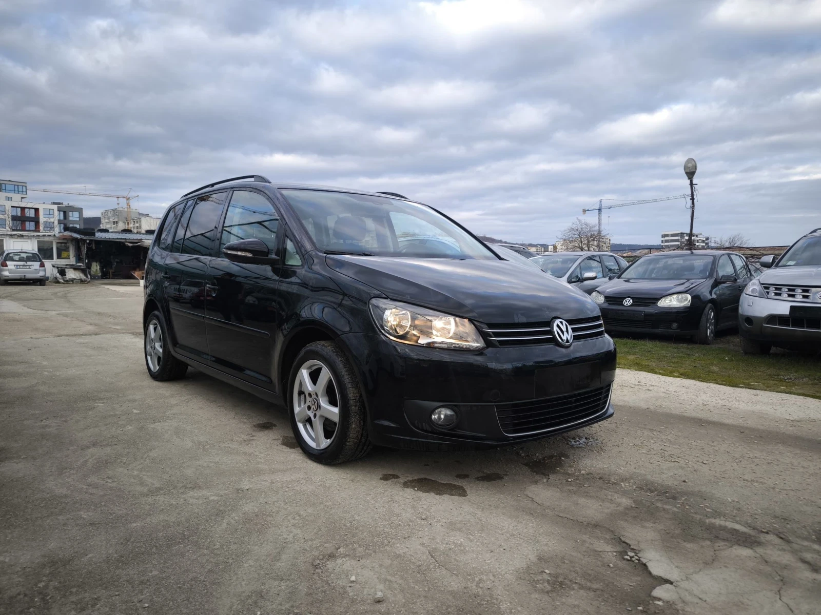 VW Touran 1, 6tdi 7������ | Mobile.bg � ����������� 2