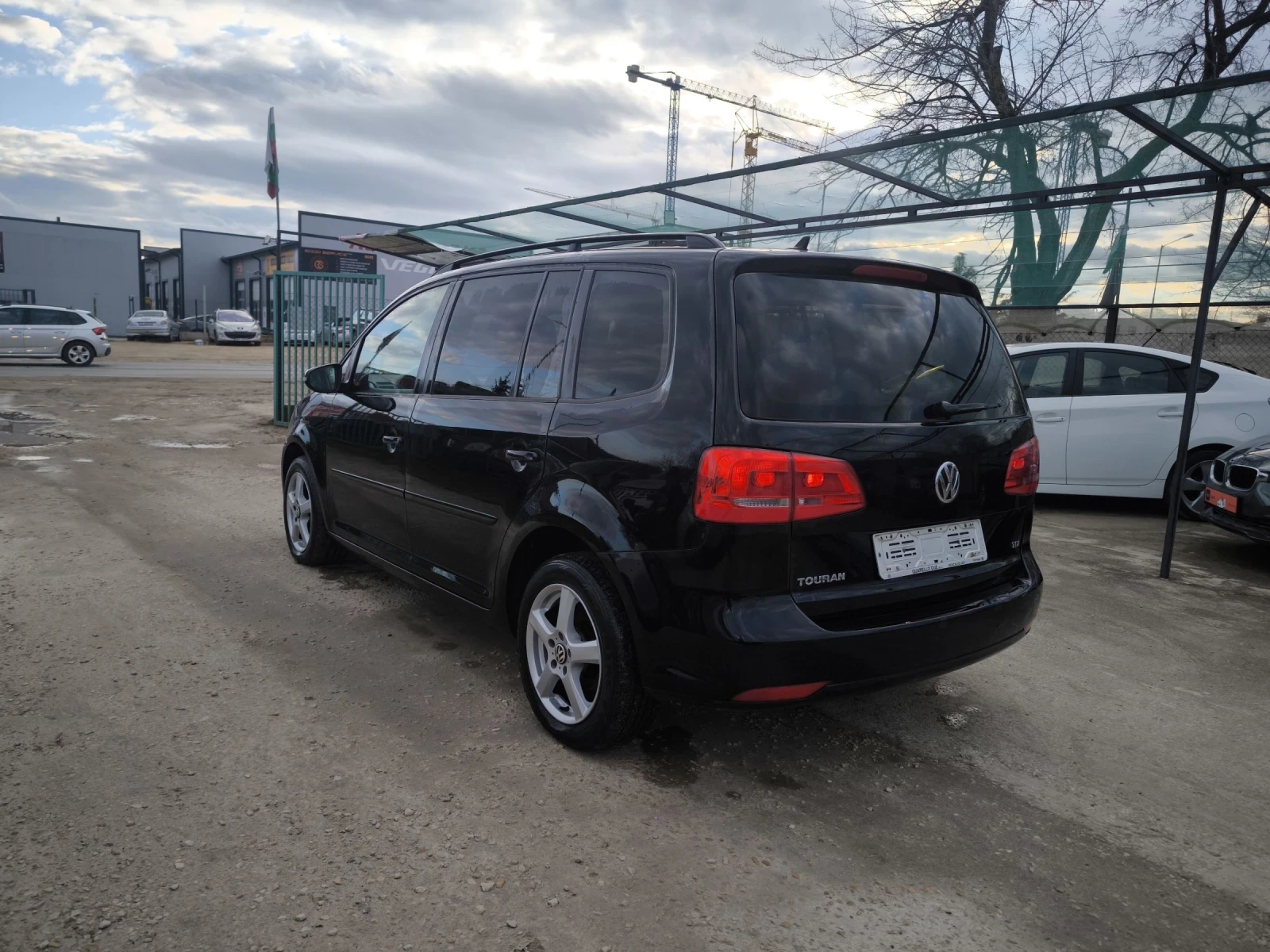 VW Touran 1, 6tdi 7������ | Mobile.bg � ����������� 6
