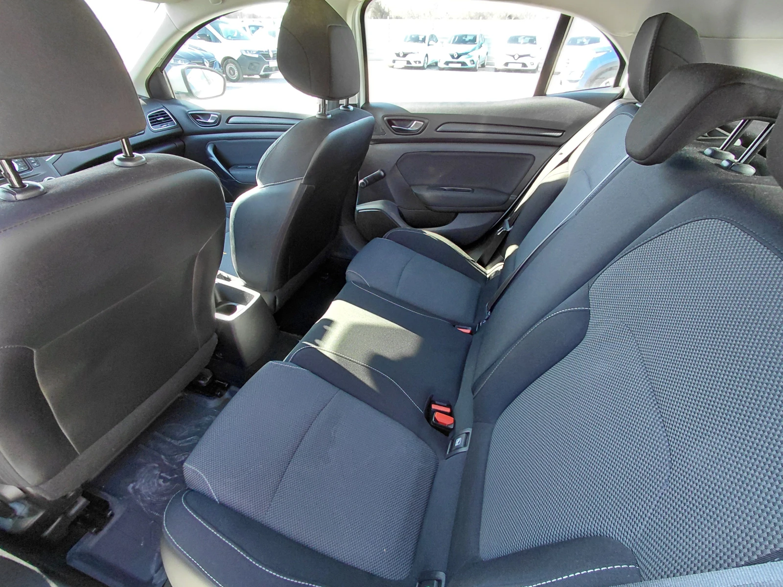 Renault Megane 1.5 dCi/95�.�/Life | Mobile.bg � ����������� 15