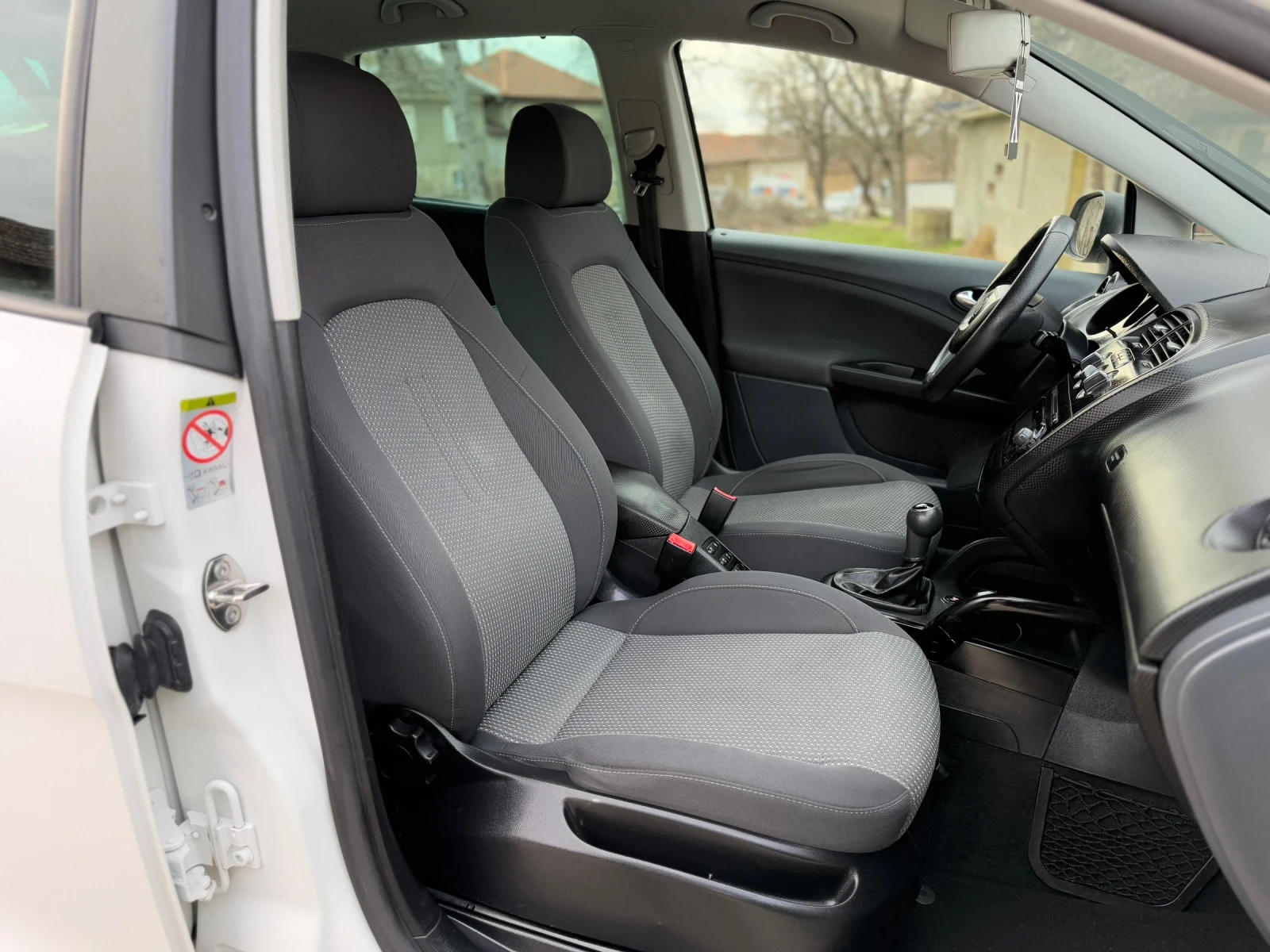 Seat Altea XL, снимка 13 - Автомобили и джипове - 53916748