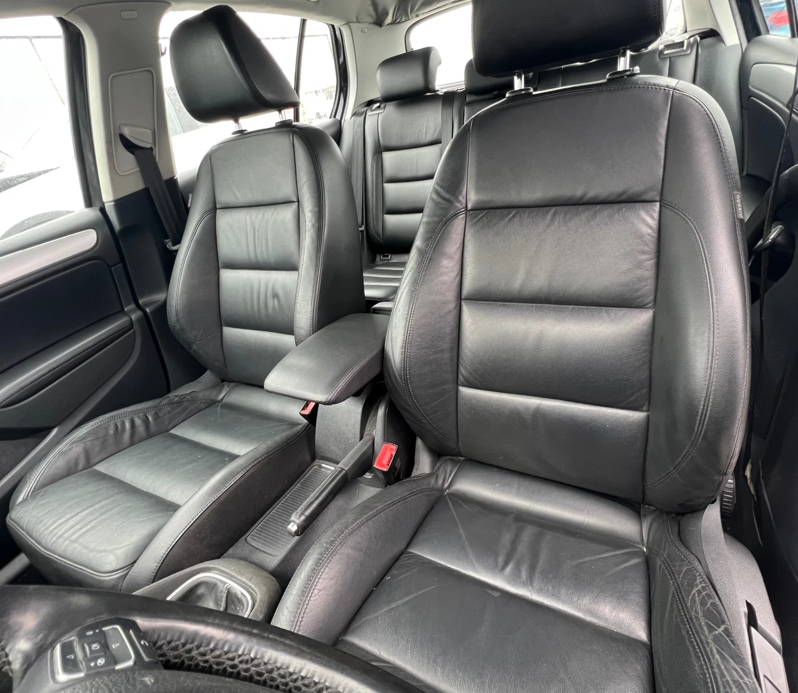 VW Golf 6 2.0TDi 4MOTION CFF, снимка 7 - Автомобили и джипове - 54136315