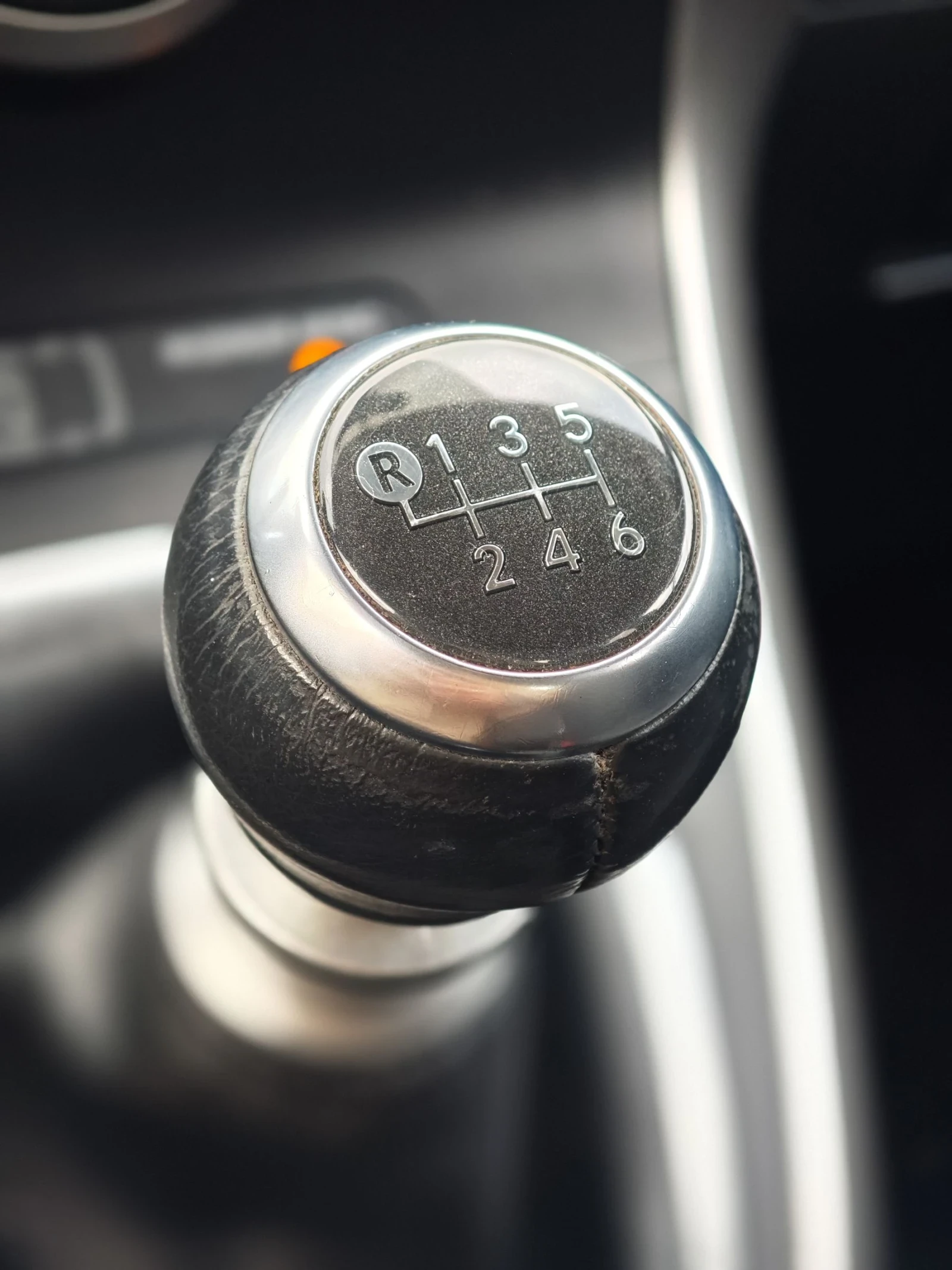 Toyota Verso, снимка 9 - Автомобили и джипове - 54255928