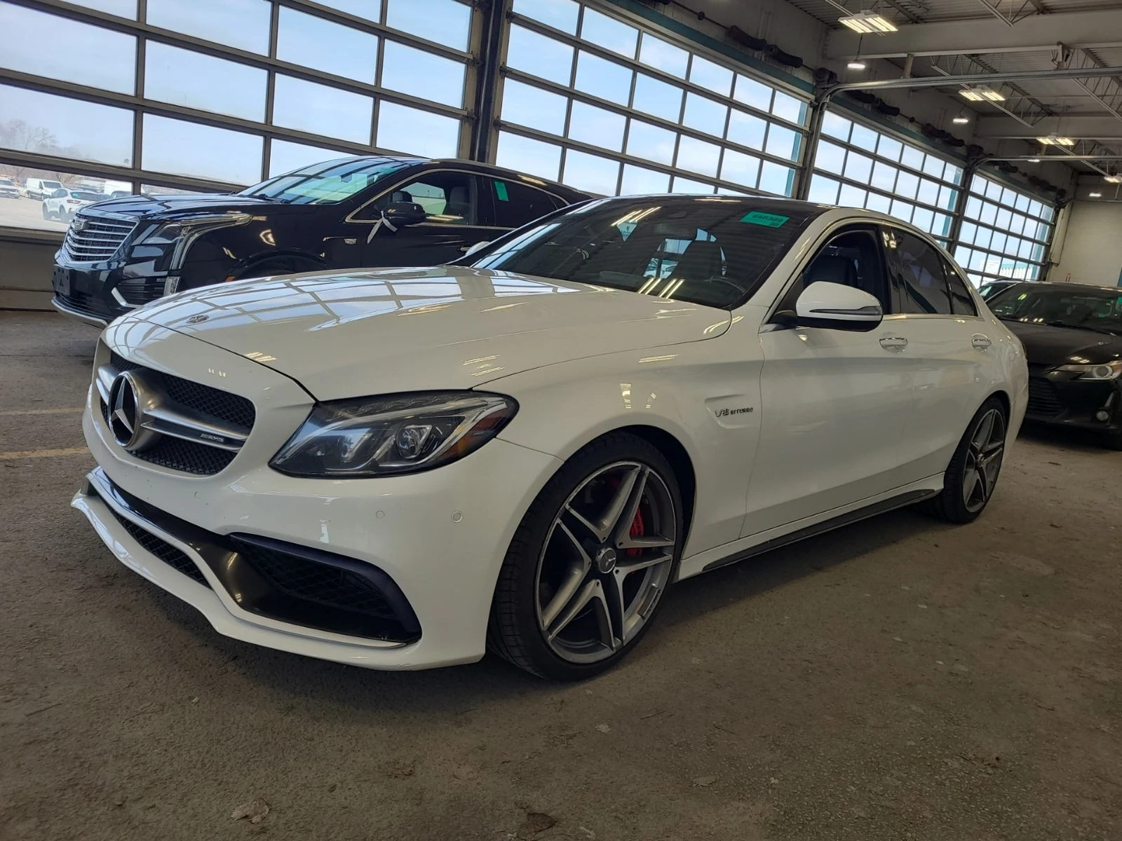 Mercedes-Benz C 63 AMG ������ * ��������� ���� �� �����! | Mobile.bg � ����������� 1