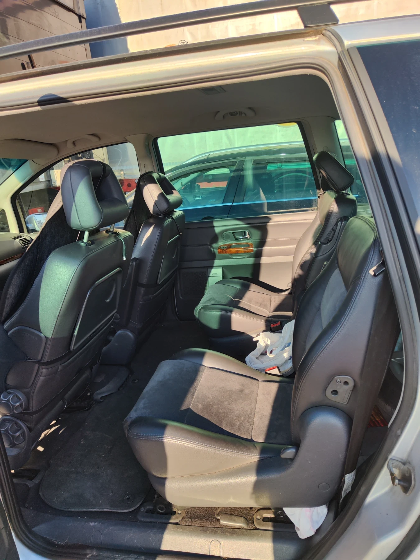 Seat Alhambra, снимка 3 - Автомобили и джипове - 54313962