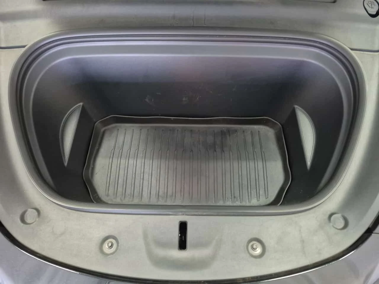 Tesla Model Y LONG RANGE| ��������| �����| 7 ������|  | Mobile.bg � ����������� 16