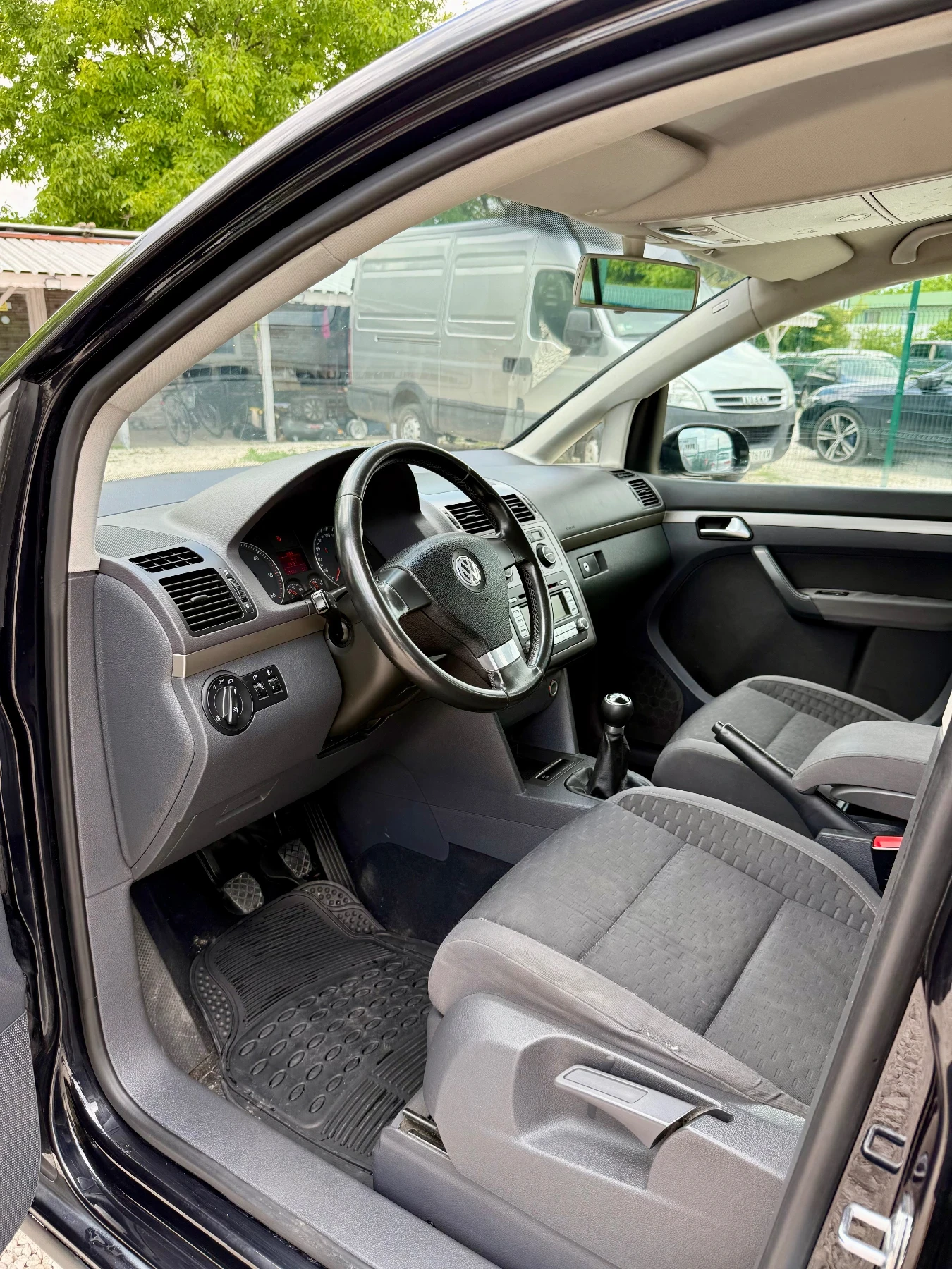 VW Touran VW Touran 1.9 TDI 105 �.�.  | Mobile.bg � ����������� 8