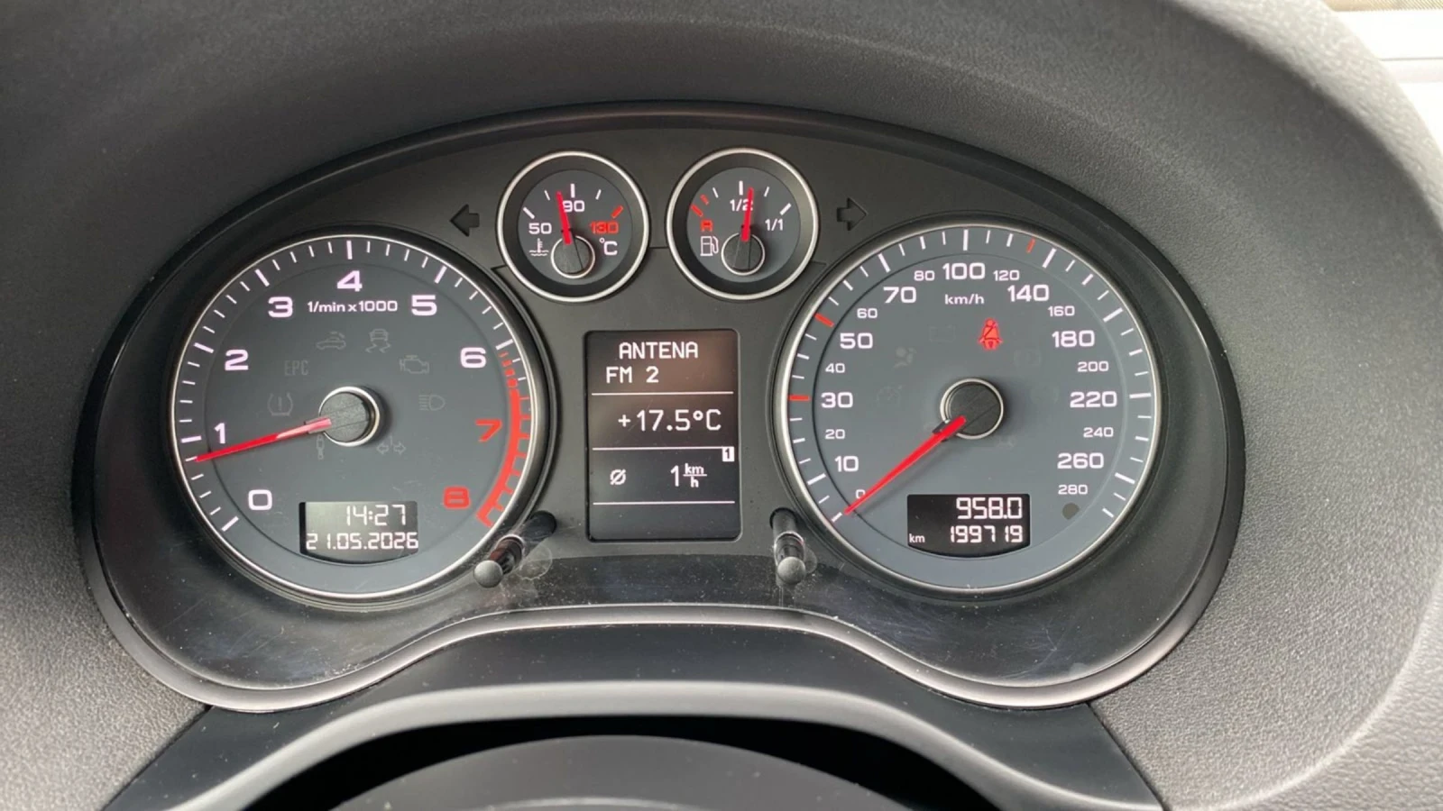 Audi A3 1.8TFSI S-LINE 4X4, снимка 7 - Автомобили и джипове - 54627243