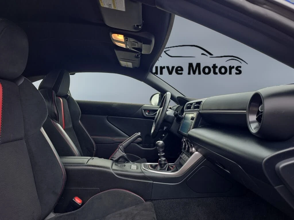 Subaru BRZ * АвтоКредит * (ЦЕНА ДО БГ), снимка 14 - Автомобили и джипове - 54633818