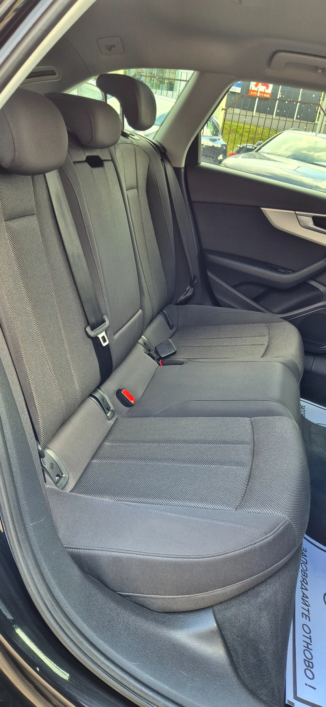 Audi A4 2.0TDI* QUATTRO* NAVI* LED, снимка 14 - Автомобили и джипове - 54644596