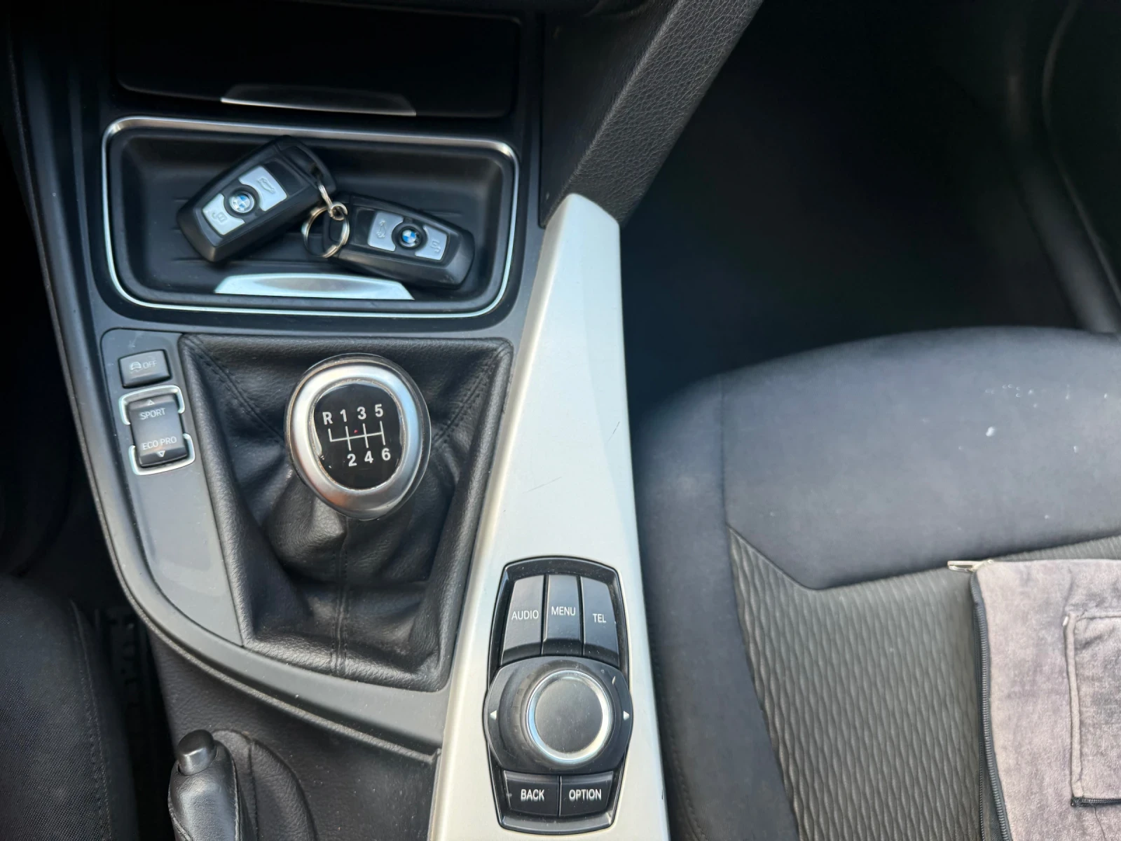 BMW 318 N47D+ 2.0d+ Euro5B+ 143kc, снимка 14 - Автомобили и джипове - 54915216