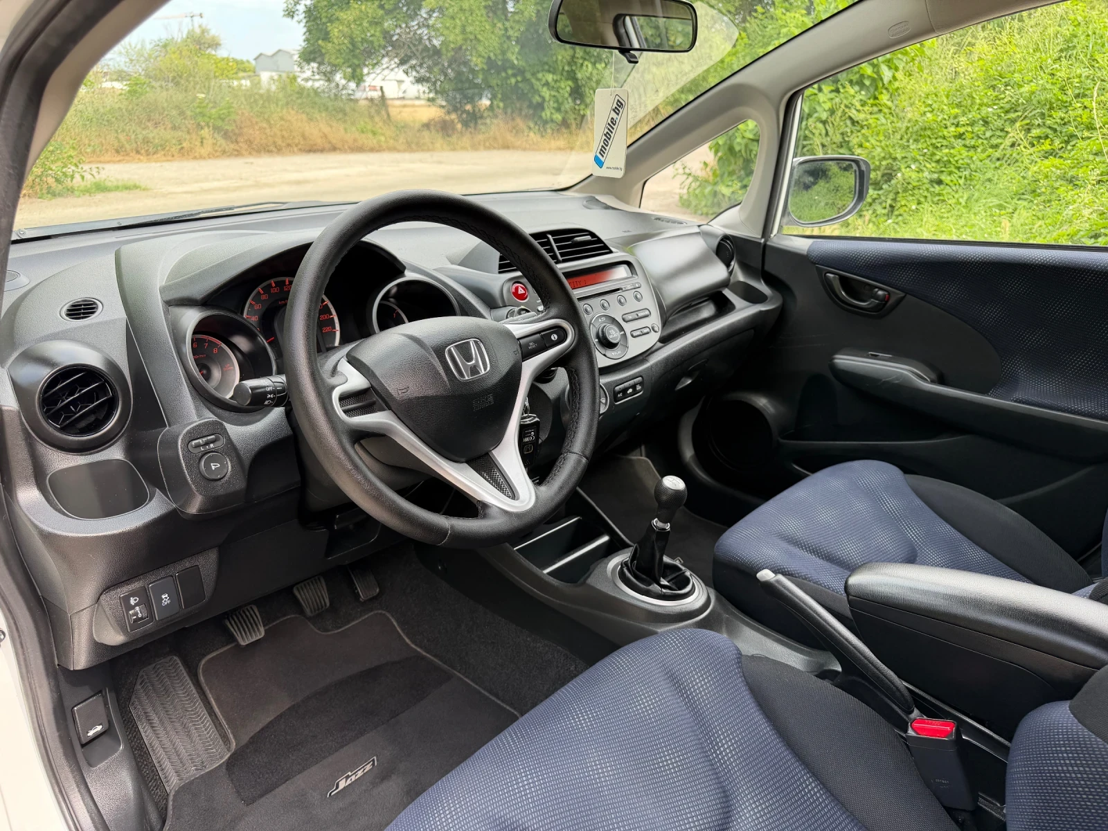 Honda Jazz 1.2i ГАЗ.ИНЖ 90кс 2-ключа Без Ръжди , снимка 8 - Автомобили и джипове - 54946897