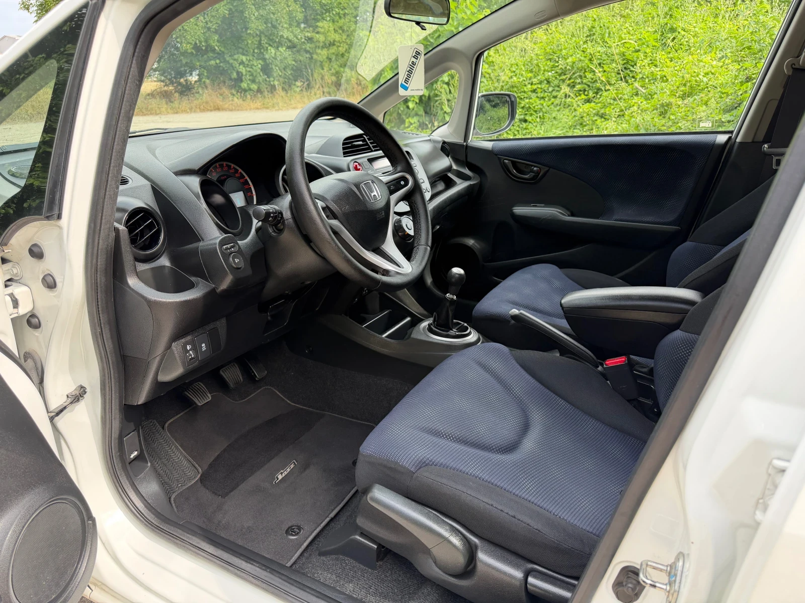 Honda Jazz 1.2i ГАЗ.ИНЖ 90кс 2-ключа Без Ръжди , снимка 7 - Автомобили и джипове - 54946897