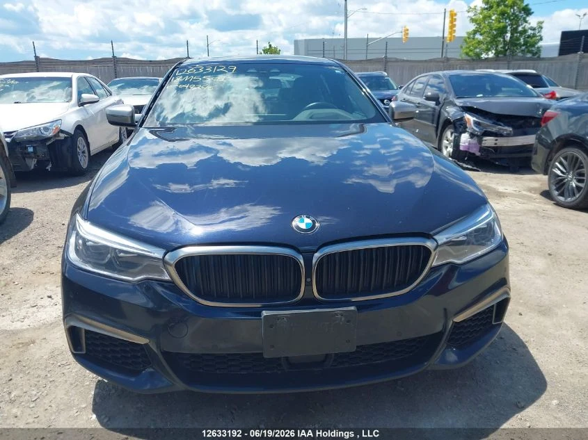 BMW 550 * M PACK* 360* Ambient Light* Head-up* ПОДГРЕВ* , снимка 2 - Автомобили и джипове - 55050796