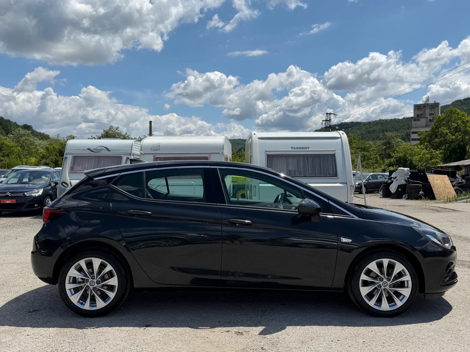 Opel Astra 1.0i 132 000km/NAVI/PARKTRONIK/DISTRONIK/ЛЕТИ ДЖ., снимка 2 - Автомобили и джипове - 55414322