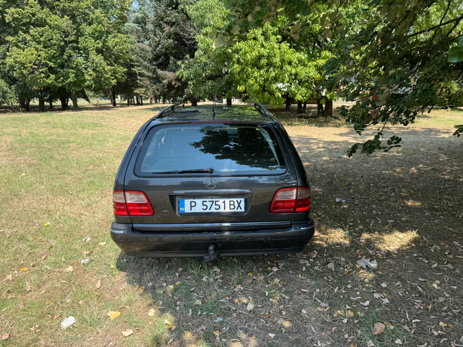 Mercedes-Benz E 320 Elegance, снимка 3 - Автомобили и джипове - 55594793
