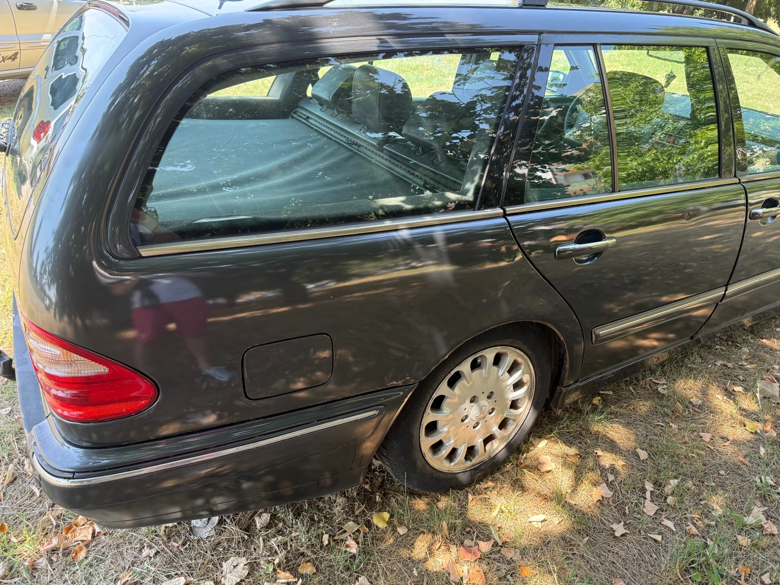 Mercedes-Benz E 320 Elegance, снимка 5 - Автомобили и джипове - 55594793