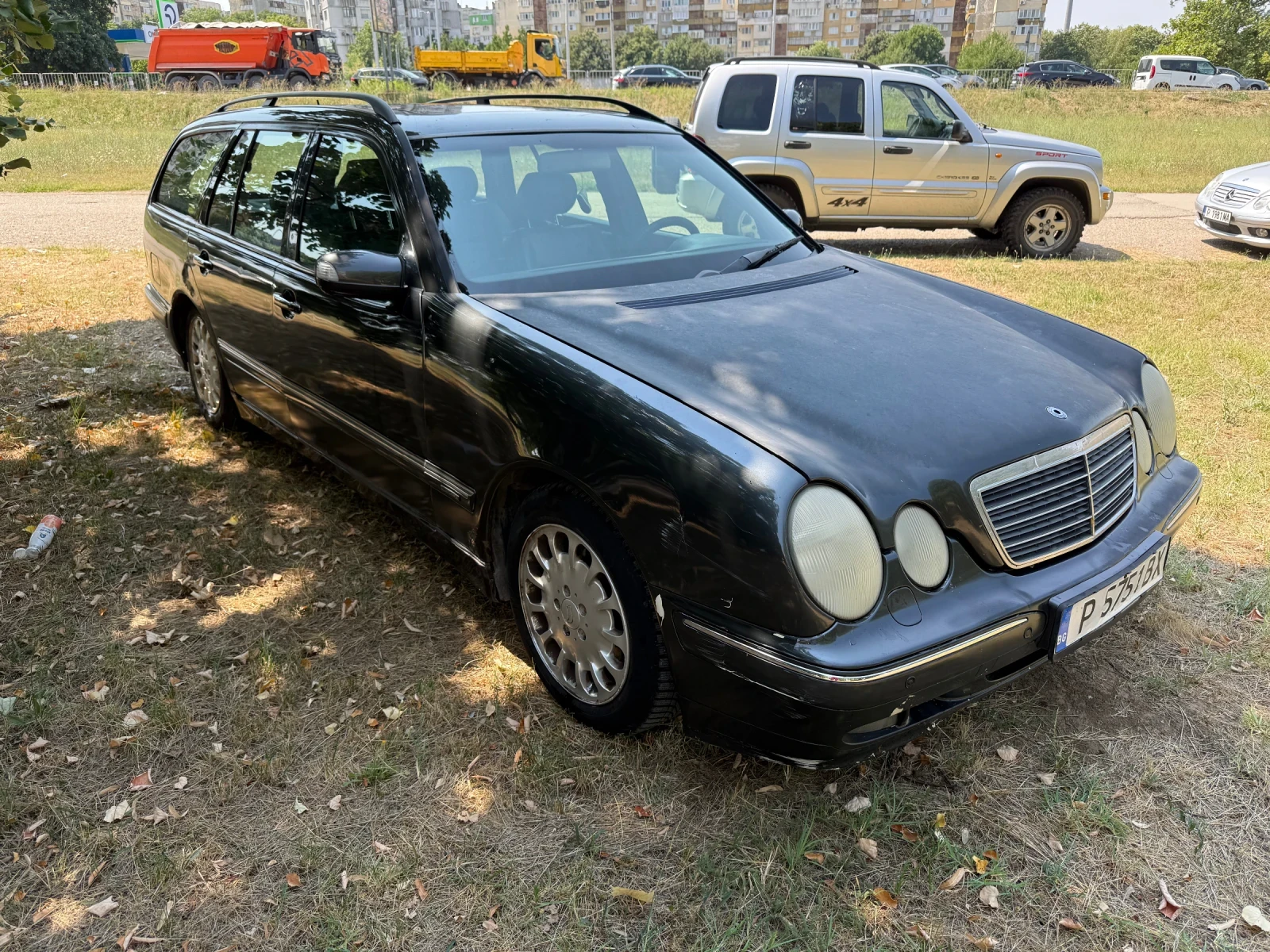 Mercedes-Benz E 320 Elegance, снимка 2 - Автомобили и джипове - 55594793