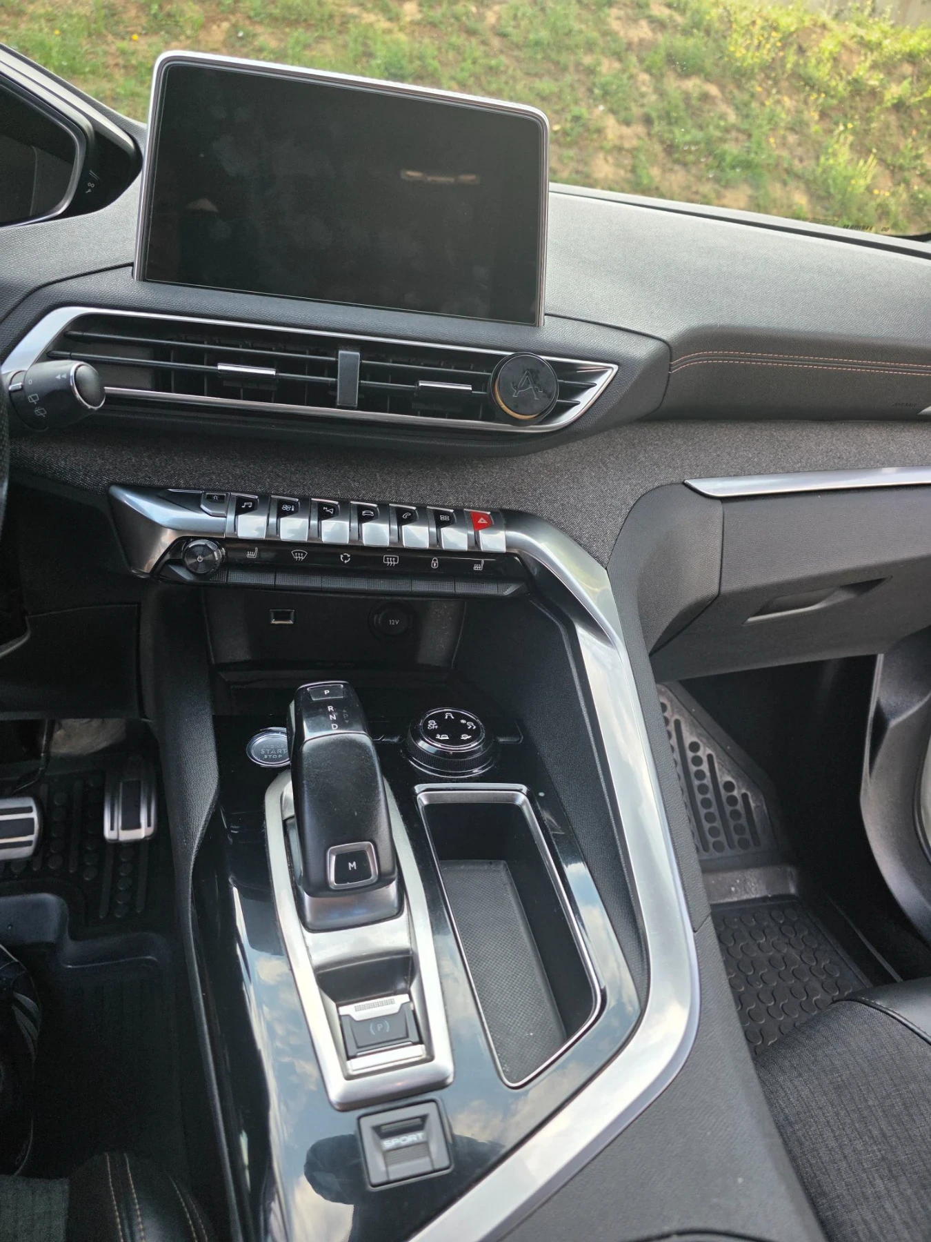 Peugeot 5008 2.0 BlueHDI , снимка 8 - Автомобили и джипове - 56080777