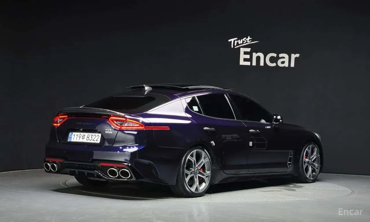 Kia Stinger * 2.0 Turbo AWD * ЦЕНА ДО БГ, снимка 2 - Автомобили и джипове - 56297094