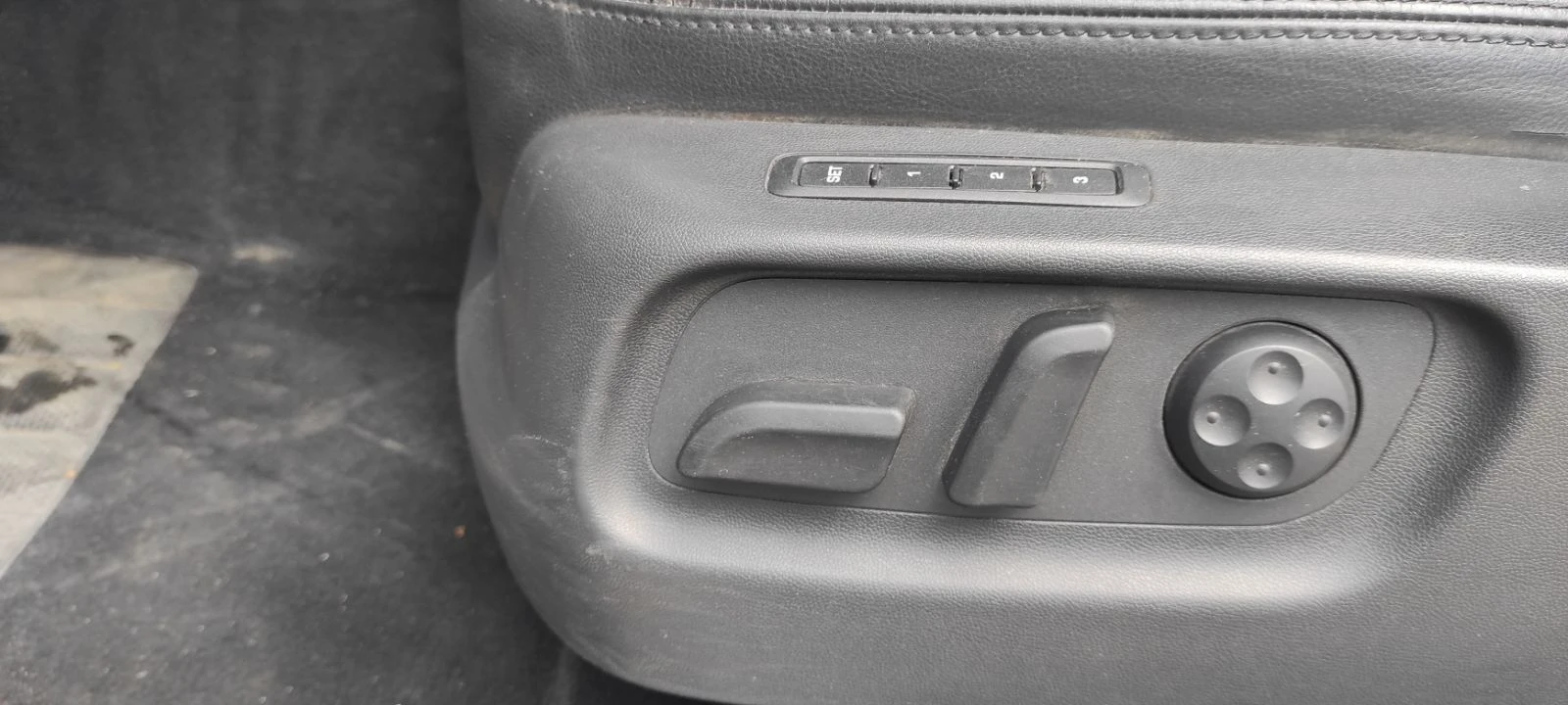 Skoda Octavia Laurin & Klement" 1. 8 TSi | Mobile.bg � ����������� 9