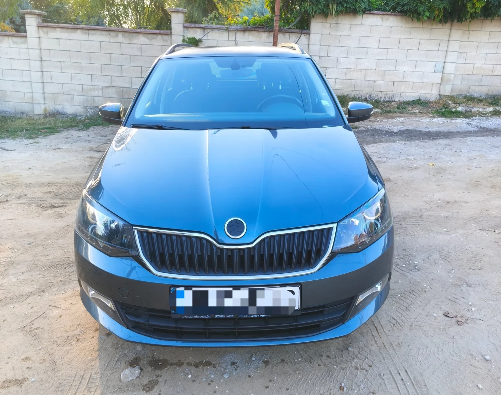 Skoda Fabia 1.2, снимка 3 - Автомобили и джипове - 56453612