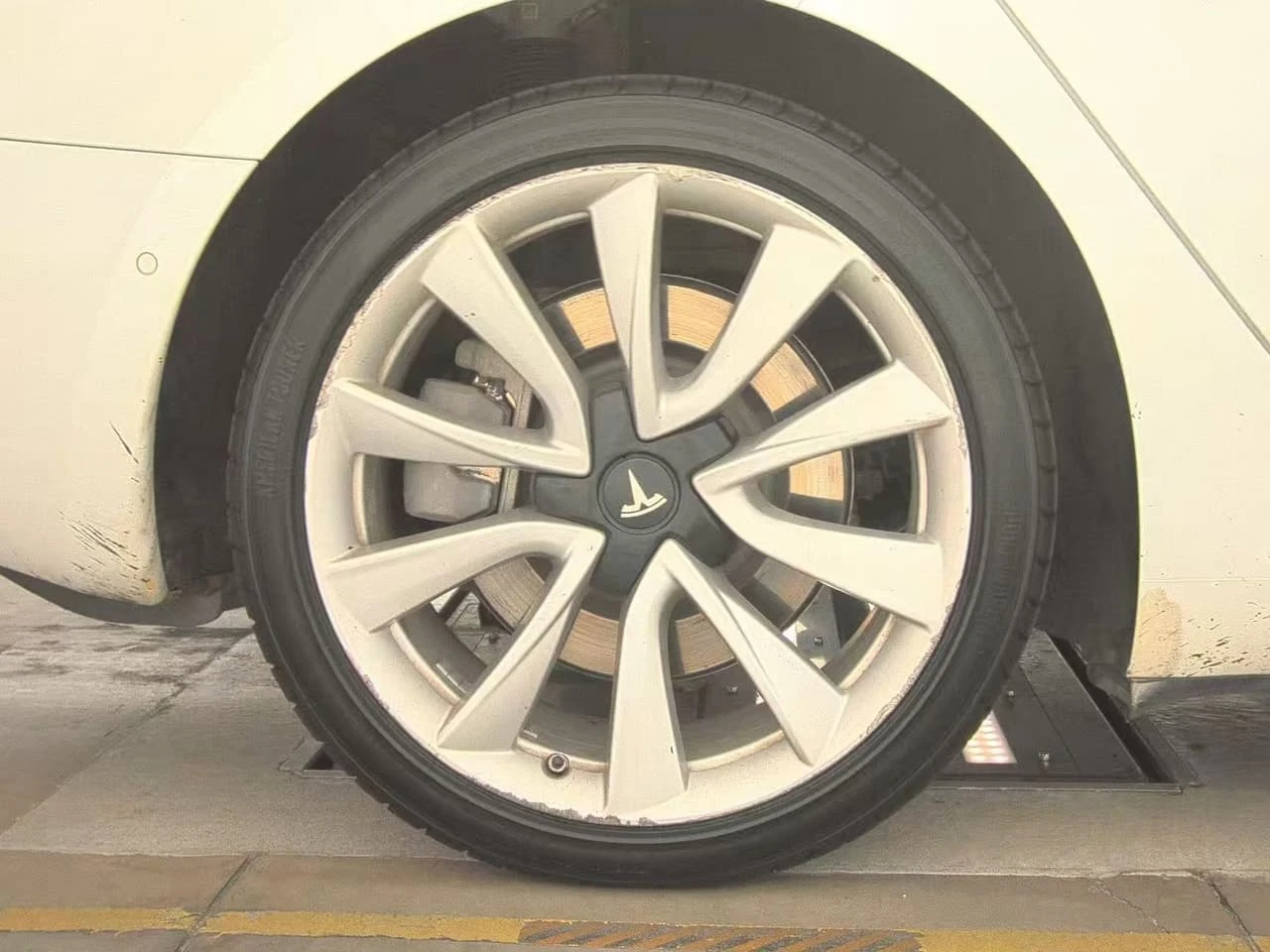 Tesla Model 3 LONG RANGE/, снимка 12 - Автомобили и джипове - 56643579