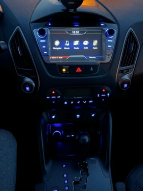 Hyundai IX35 2.0CRDI, снимка 10