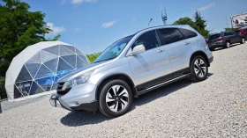 Honda Cr-v ВСИЧКО ПЛАТЕНО/ОБСЛУЖЕН/ТУНИНГ/8RAM/8ЯДР NAVБЪЛГАР, снимка 3